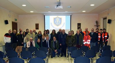 Appuntamento di fine anno fattivo e costruttivo tra l’Azienda ospedaliero-universitaria Senese e le associazioni Siena Soccorso e Anpas per fare il punto sul lavoro fatto nell’ambito del trasporto sanitario