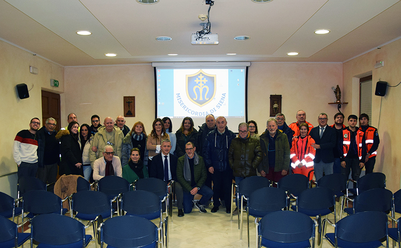 Appuntamento di fine anno fattivo e costruttivo tra l’Azienda ospedaliero-universitaria Senese e le associazioni Siena Soccorso e Anpas per fare il punto sul lavoro fatto nell’ambito del trasporto sanitario